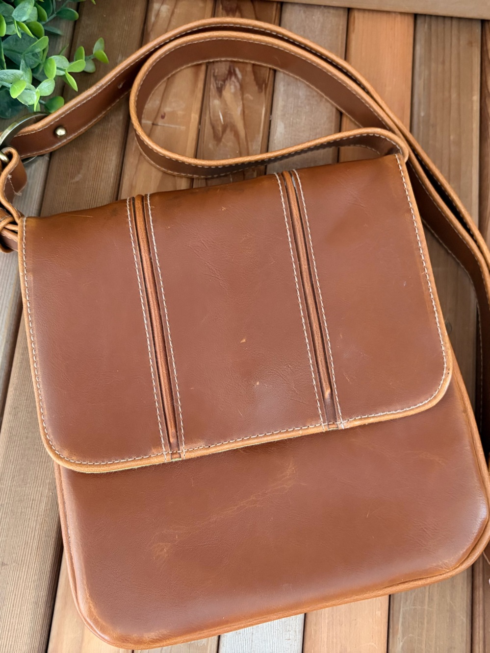 LC Liz Claiborne Vintage Leather Crossbody Bag, Cognac Patina, 1990s